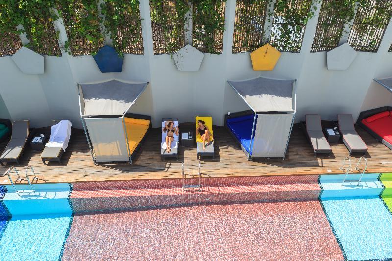 Chill Hotel Seminyak エクステリア 写真